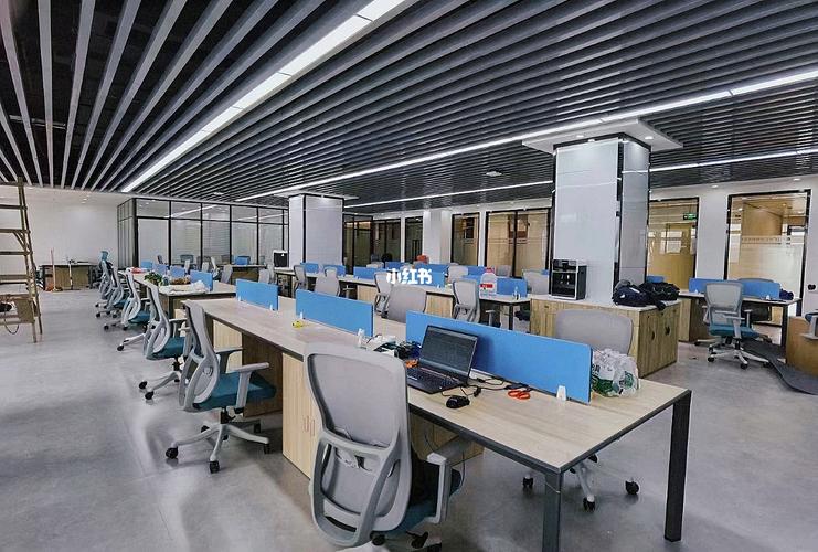 办公家具源头工厂 vs 办公用品经销商 采购决策全指南